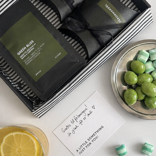 presentbox med kaffe, te och choklad