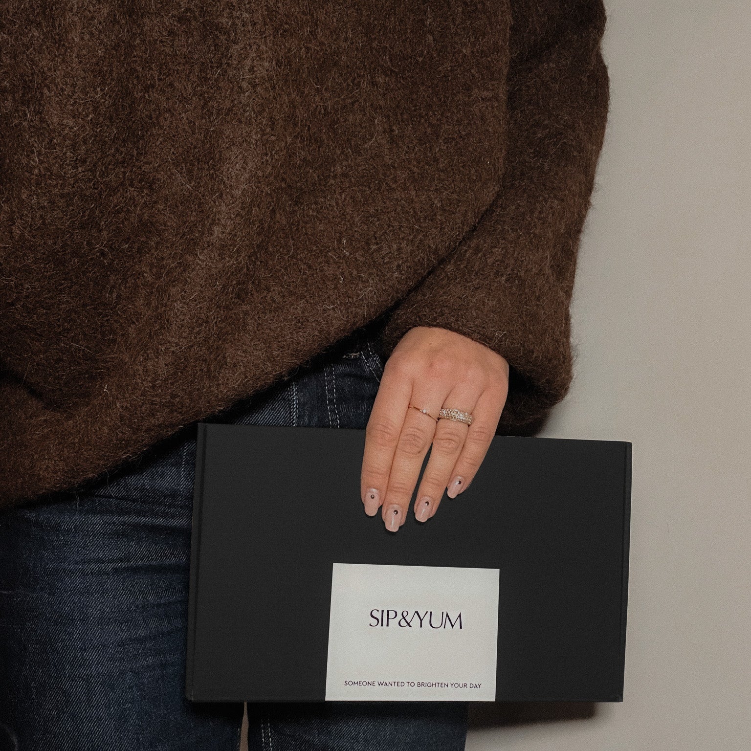 presentbox levererad till mottagarens brevlåda